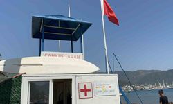 Marmaris’te Mavi bayraklı halk plajında cankurtaranlar göreve başladı