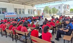 Mersin polisi öğrenciler için okuma etkinliği düzenledi