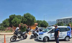 Muğla’da sınava dakikalar kala zabıta ekiplerinden adaylara destek