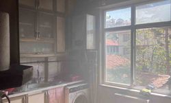 Mutfakta çıkan yangın evi küle çeviriyordu