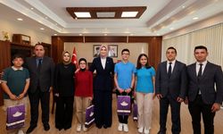 Öğrenciler Vali Yiğitbaşı’na "Lavanta"yı sordu