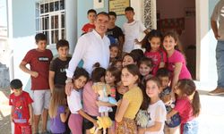 Özgür Arıcı: "Baba; varlığı ile güç veren, aile birliğinin bel kemiğidir"