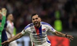 Rayan Cherki, Manchester City’ye imza attı