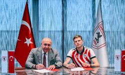 Samsunspor, Logi Tomasson ile 4+1 yıllık sözleşme imzaladı