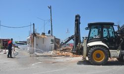 Sinop’ta mevzuata aykırı 5 kulübe yerinden kaldırıldı