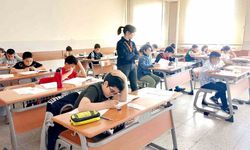Sivas’ta öğrenciler meslek ortaokuluna girmek için ter döktü