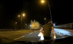 Taklalar atan otomobilden yola savrulmuştu: 9 yaşındaki çocuğun tedavisi sürüyor