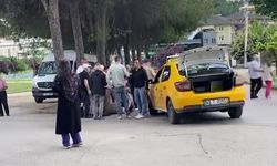 Taksinin çarptığı yaya yaralandı