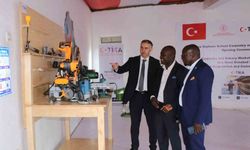 TİKA, Alux Yetimler Okulu’nda marangozluk atölyesi kurdu