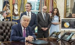 Trump’ın California’nın federal eğitim fonlarını kesmeyi değerlendirdiği iddiası