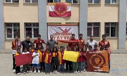 Ultraslan Tatvan’dan minik taraftarlara forma sürprizi