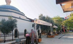 Vakıflar, Menteşe Belediyesinin camiye yaptırdığı tenteleri söktürdü