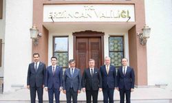 Vali Aydoğdu, başka illere atamaları yapılan kaymakamları makamında kabul etti