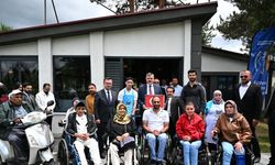 Vali Çiftçi, engelli vatandaşlarla bir araya geldi