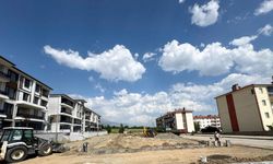 Yunus Emre Mahallesi’nde yeni çocuk parkı yapımına başlandı