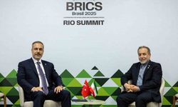 Bakan Fidan, İranlı mevkidaşı Abbas Arakçi ile görüştü