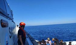 İzmir açıklarında 16 kaçak göçmen yakalandı