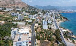 Aydıncık’ta yollar yenilendi