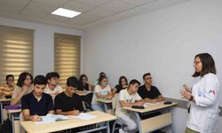 Mersin’de bin 554 öğrenci ücretsiz kurslarla üniversiteli oldu