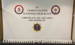 Samsun’da şüpheli araçta 16 bin 555 adet sentetik ecza ele geçirildi: 1 gözaltı