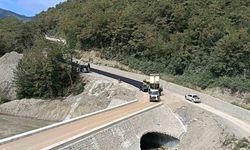 Türkeli’de Oymayaka-Sarmaşık grup yolunda asfaltlama tamamlandı