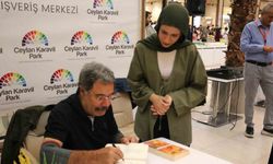 Yazar Ahmet Ümit, Diyarbakır’da okurlarıyla imza gününde buluştu