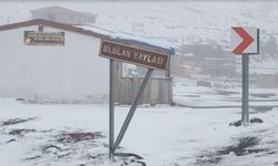 Bülbülan Yaylası beyaza büründü
