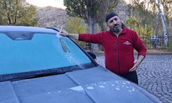 Kars buz kesti: Termometreler eksi 7’yi görünce araç camları buz tuttu