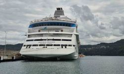 Rus turistleri taşıyan dev gemiye yoğun bakım