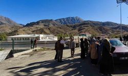 Uzundere’de yol mağduriyeti: 200 metrelik mesafe 3 kilometreye çıktı