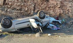 Adıyaman’da otomobil devrildi: 3 yaralı