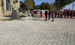 Dicle'de 24 Kasım Öğretmenler Günü kutlandı