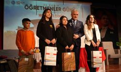 Kırıkkale'de 24 Kasım Öğretmenler Günü kutlandı