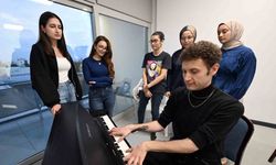Mersin’de ücretsiz enstrüman kurslarına yoğun ilgi