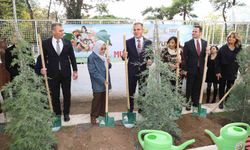 Muğla'da 16 bin 453 öğretmen için 16 Bin 453 fidan toprakla buluşuyor