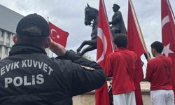 Öğretmenler günü törenle kutlandı