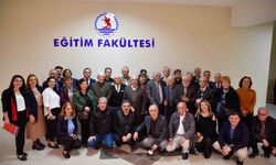 OMÜ Eğitim Fakültesi, Öğretmenler Günü'nü emekli hocalarıyla kutladı