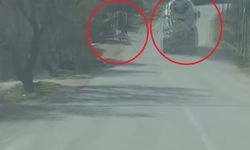 Tek şeritli yoldaki hızıyla ’Pes’ dedirten mikser sürücüsü kamerada