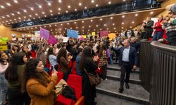 Seçer: 'Mersin, eğitimli gençlerle daha da gelişecek'