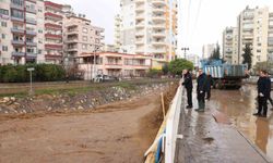 Mersin'deki selden geriye bu görüntüler kaldı: 51 ev ve işyeri zarar gördü, 12 kişi kurtarıldı