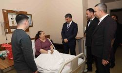 Şener, yeni yıl gecesinde kamu çalışanlarıyla buluştu