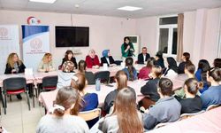 Silifke'de cumhuriyet savcıları öğrencilerle iftarda buluştu