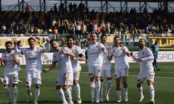 Aliağa FK, zirveye oynuyor