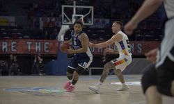 Bahçeşehir Koleji yarı finalde