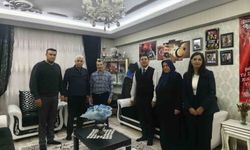 Gazetecilerden şehit ailesine anlamlı ziyaret