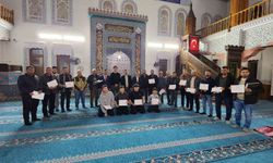 Köyceğiz'de Kur'an eğitimi alan kursiyerlere belge verildi
