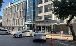 Mersin'deki ihale yolsuzluğu operasyonunda gözaltına alınanların sorgusu sürüyor