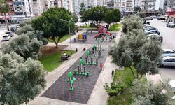 Mezitli'de parklar yenileniyor, yaşam alanları güçleniyor