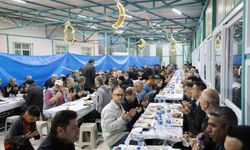 Vali Çağatay, mahalle iftarında vatandaşlarla buluştu