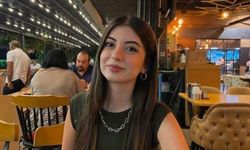 Alev alan otomobilde hayatını kaybeden 25 yaşındaki doktor son yolculuğuna uğurlandı